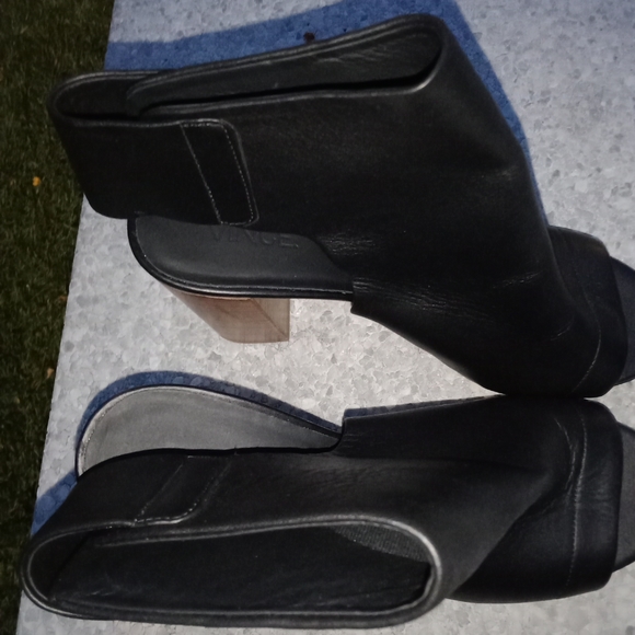 Vince Faye Open Toe Leather Booties - Picture 4 of 10